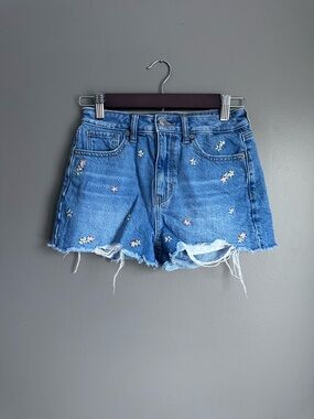 American Eagle Mom Jean Shorts Size 00 Blue Floral Embroidered Denim